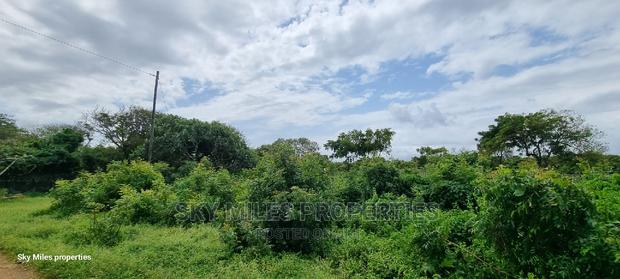 Serena,1 Acre Land on Sale - thumbnail 3