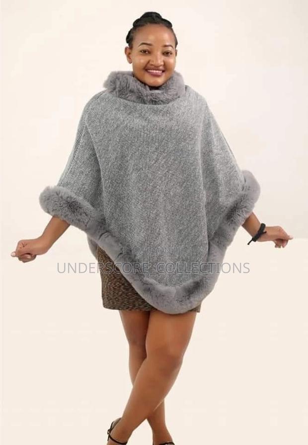 High-end Free Size Poncho With Inner Fleece - main view