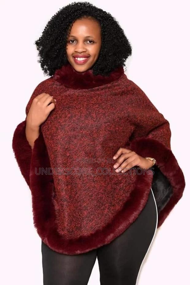 High-end Free Size Poncho With Inner Fleece - thumbnail 3