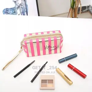 Make Up Organizer Bags