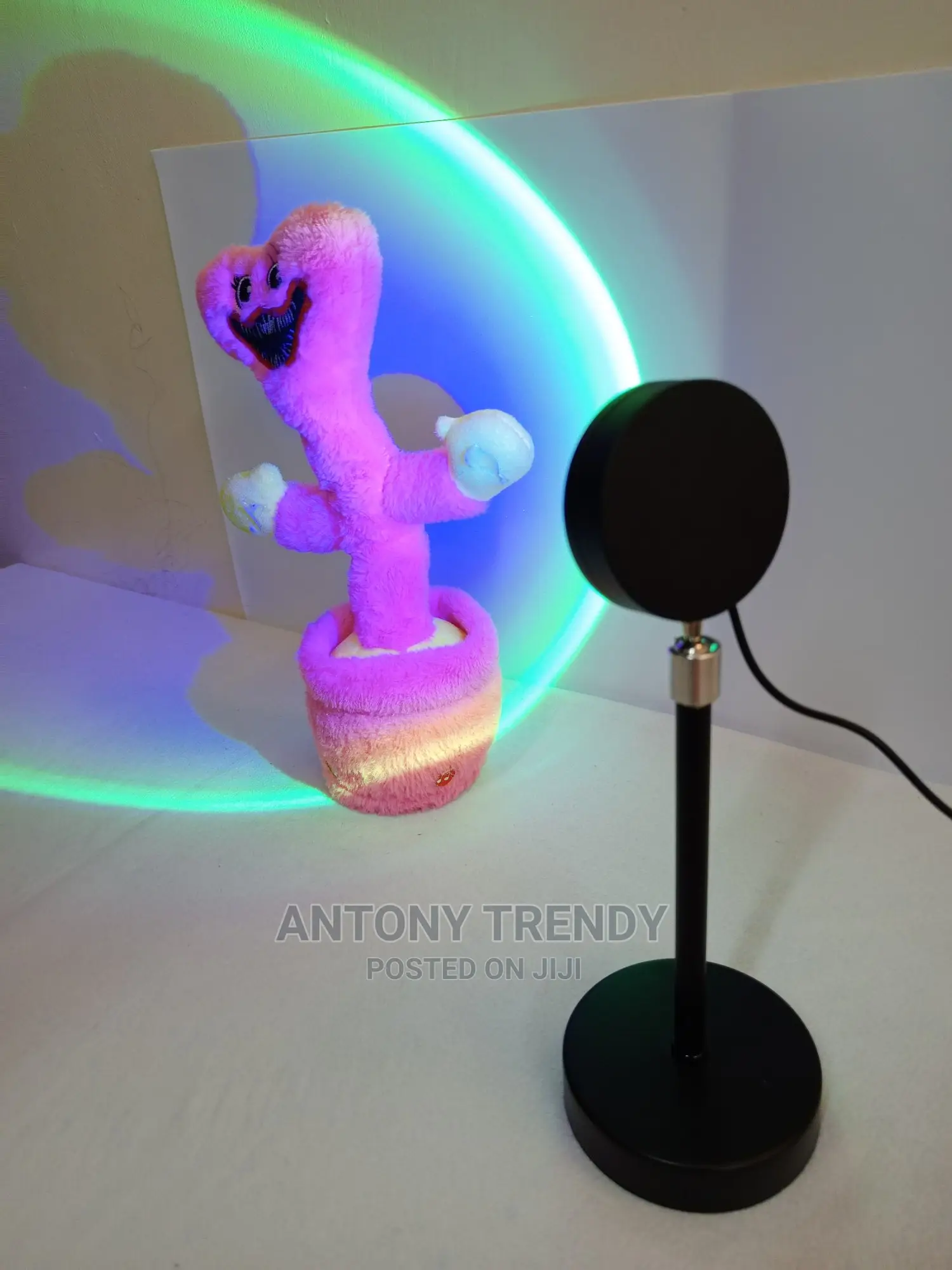 Multiple Colors Modern Sunrise Projection Lamp