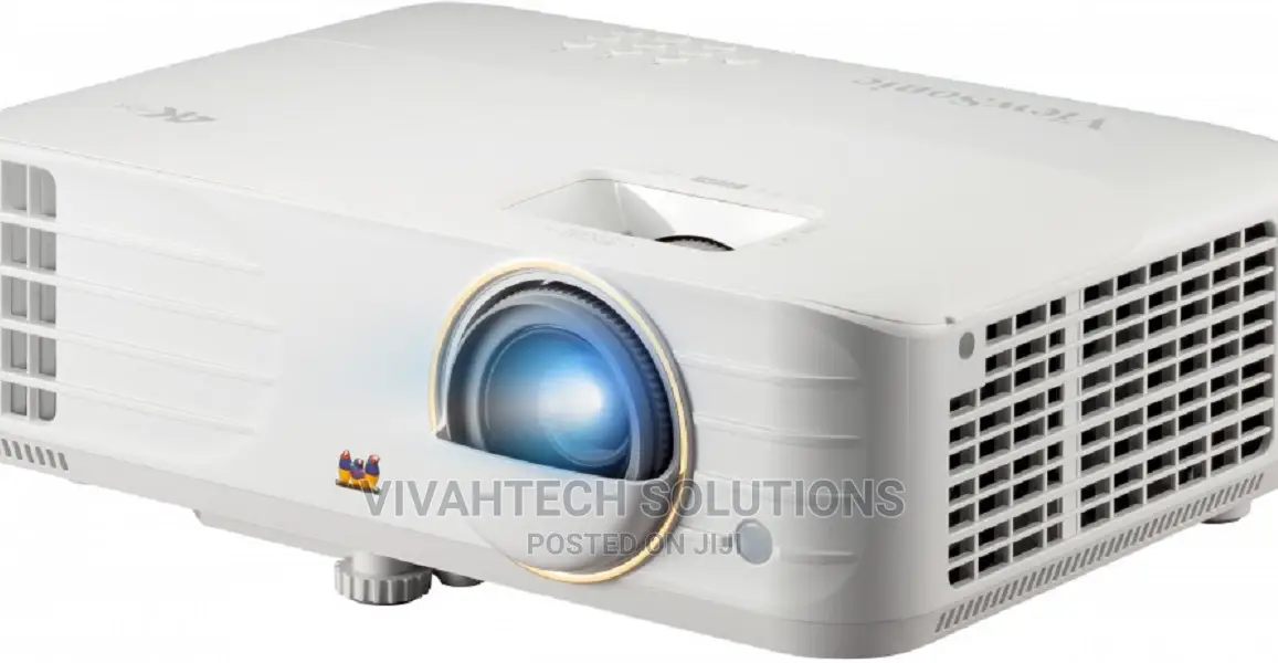 Viewsonic Projector PX 748- Projector Viewsonic Px748-
