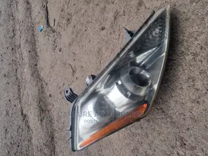 Nissan Murano Headlight Xenon