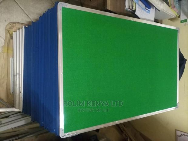 Notice Board for Office Training 0.6m X 0.45m - main view