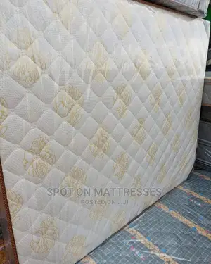 5/6 10" 10yrs Warranty Spring Mattress.