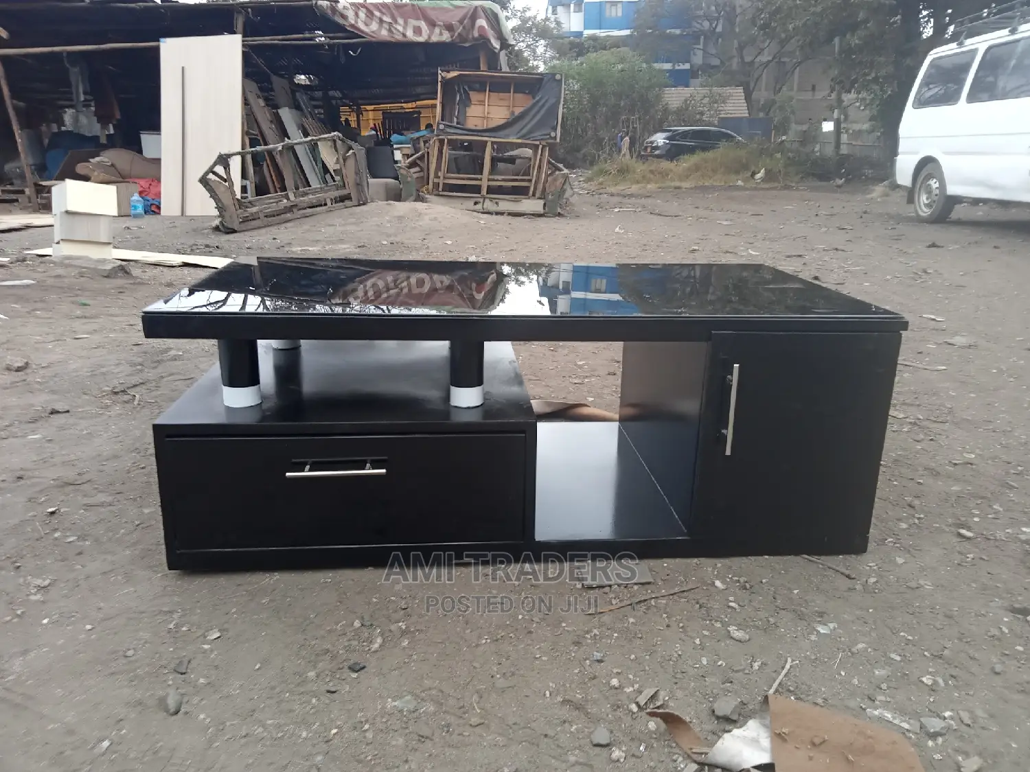 Luxury Glass Top Coffee Table