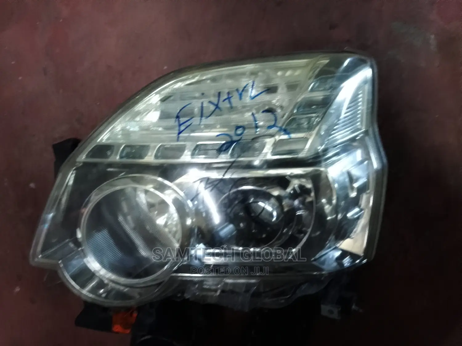 Xenon Extrail Headlight 