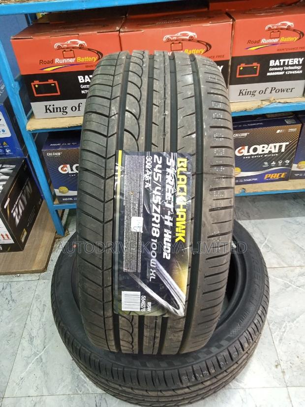245/45r18 Blackhawk Tyre - main view