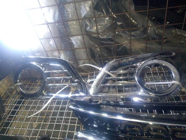 Foglamp/Foglight Covers Hilux Vigo 2012,2013 Silver/Chrome - main view