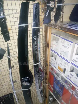 Boot Handle Honda Fit 2015 Black and Chrome