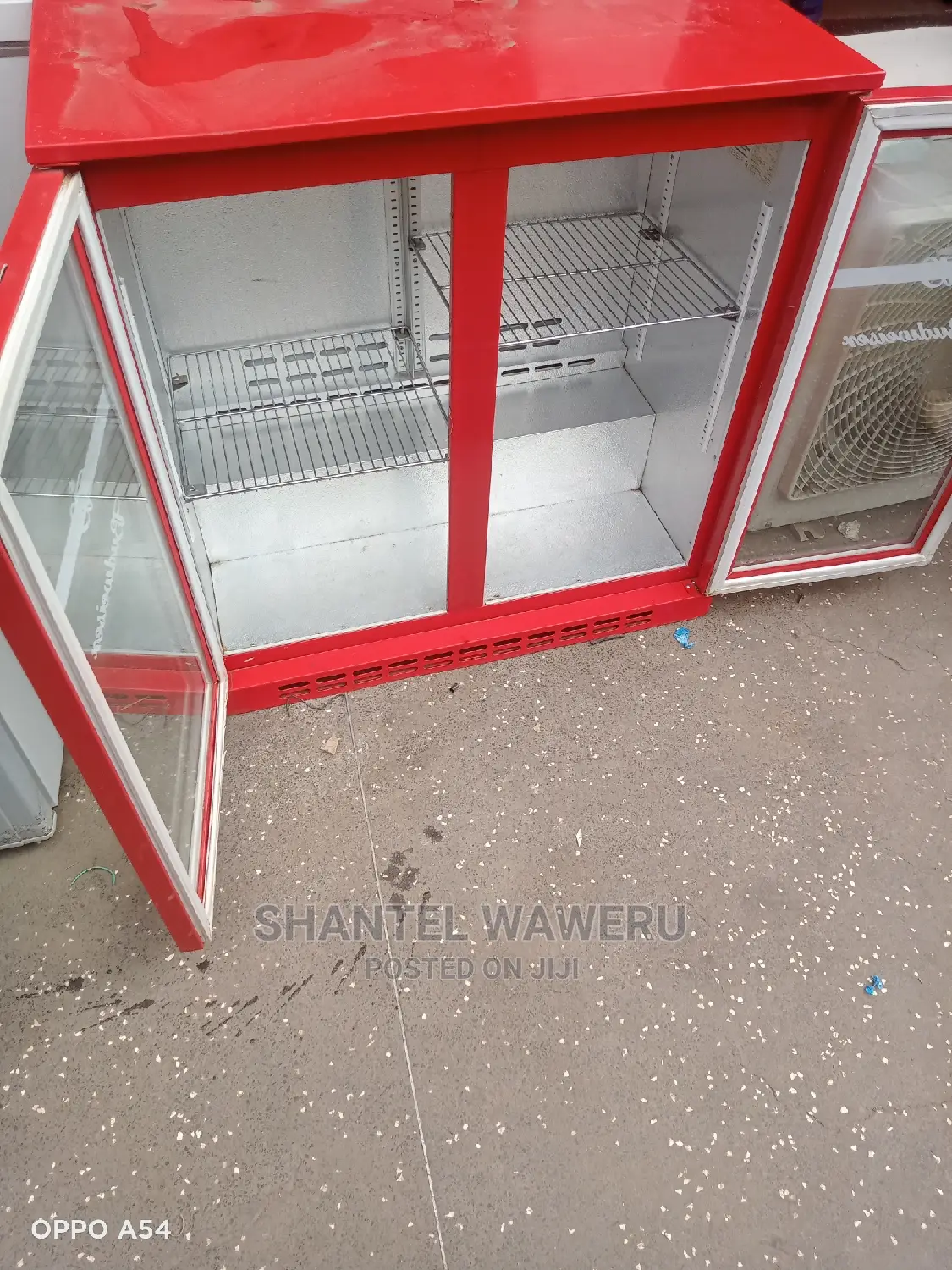 Under Display Chiller