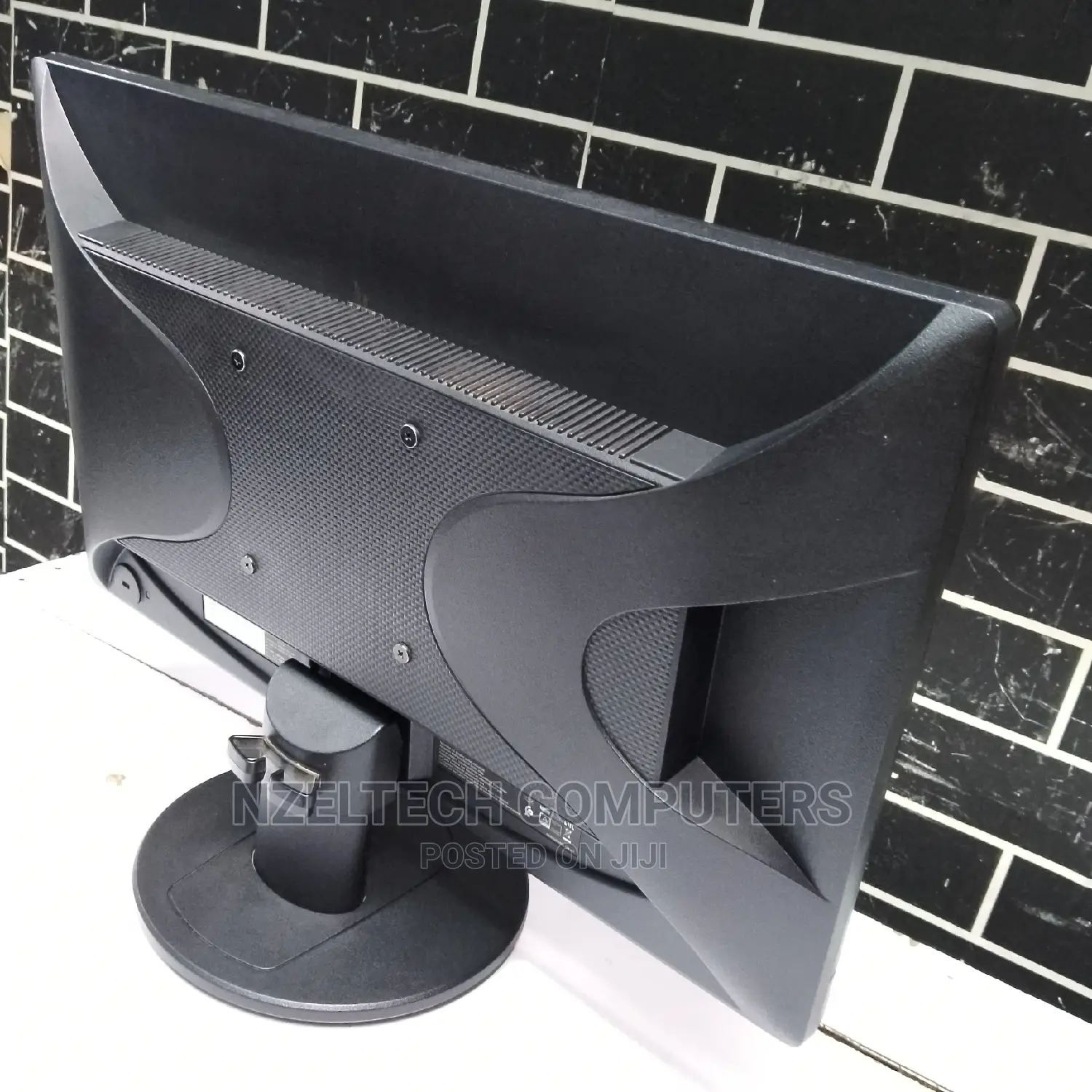 HP Monitor