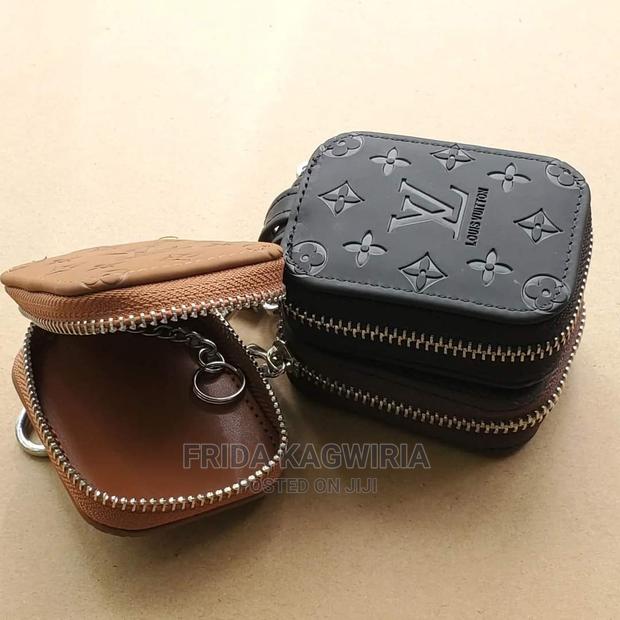 Earbuds/Airpods Universal Cases - thumbnail 3