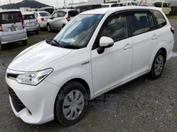 Toyota Corolla Fielder 2016 White