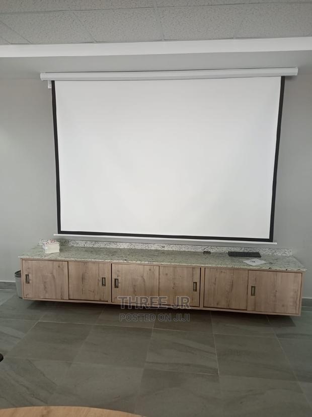 Well Installed Projection Screen for Offices, Home, Church - thumbnail 2