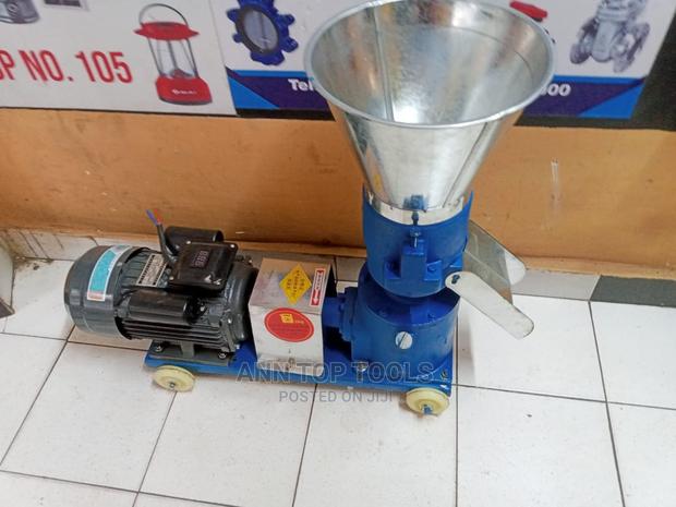 Feed Pellet Making Machine - main view
