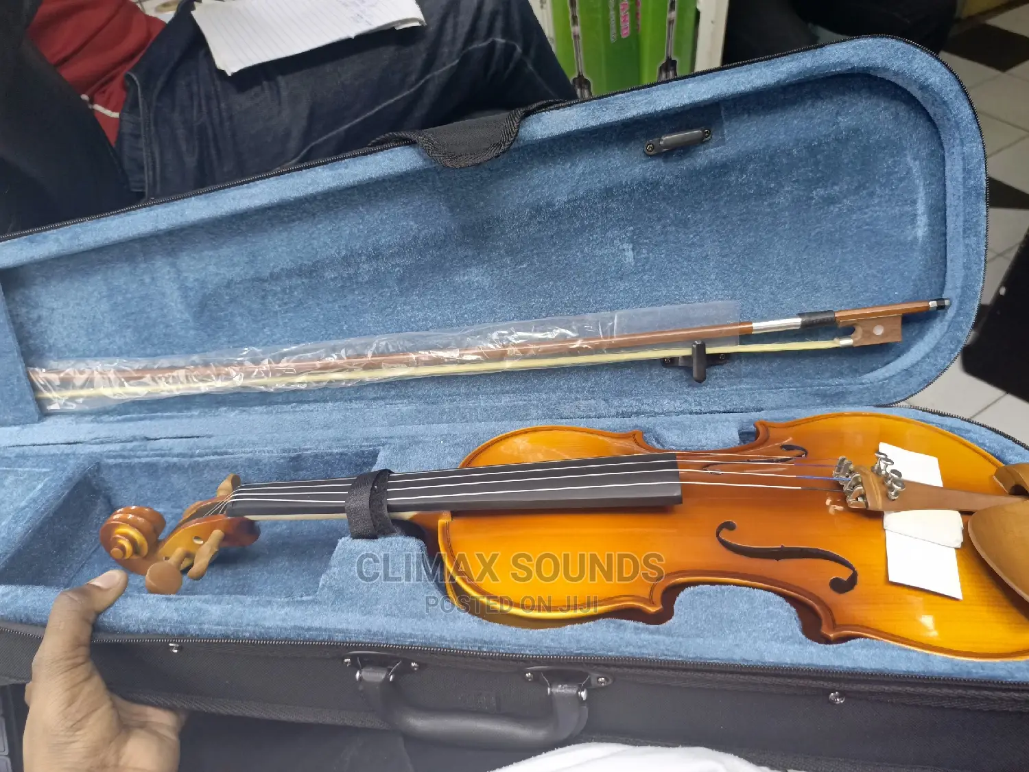 Maple Leaf Violin  Wood