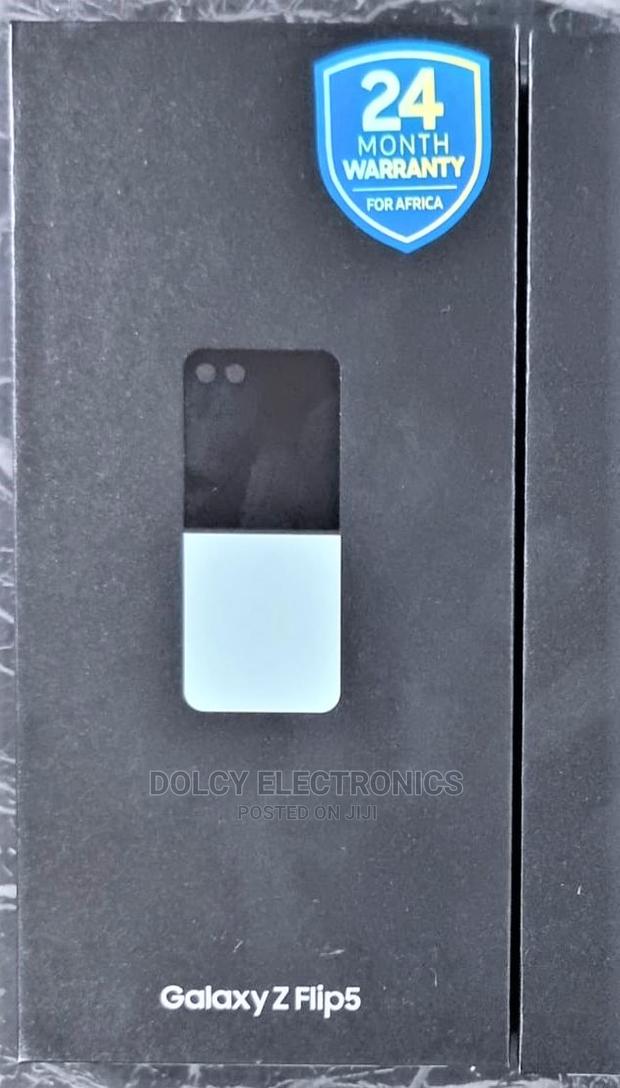 New Samsung Galaxy Z Flip 5 256 GB Black