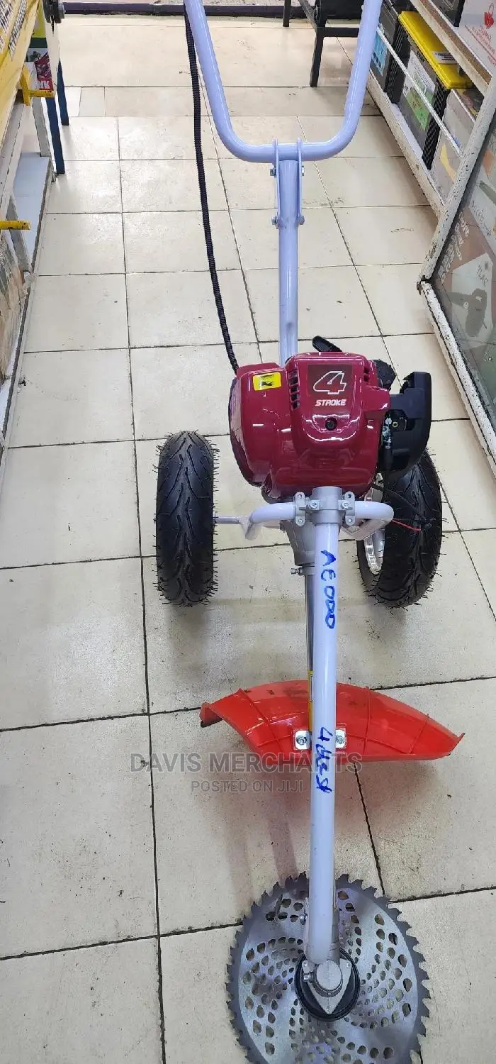 Tractor Type Garden Brush Cutting 4 Stroke Engine