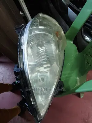 Tiida Genuine Headlights Available 