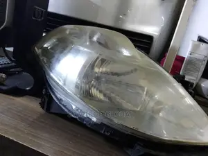 Incredible Tiida Headlights Available 