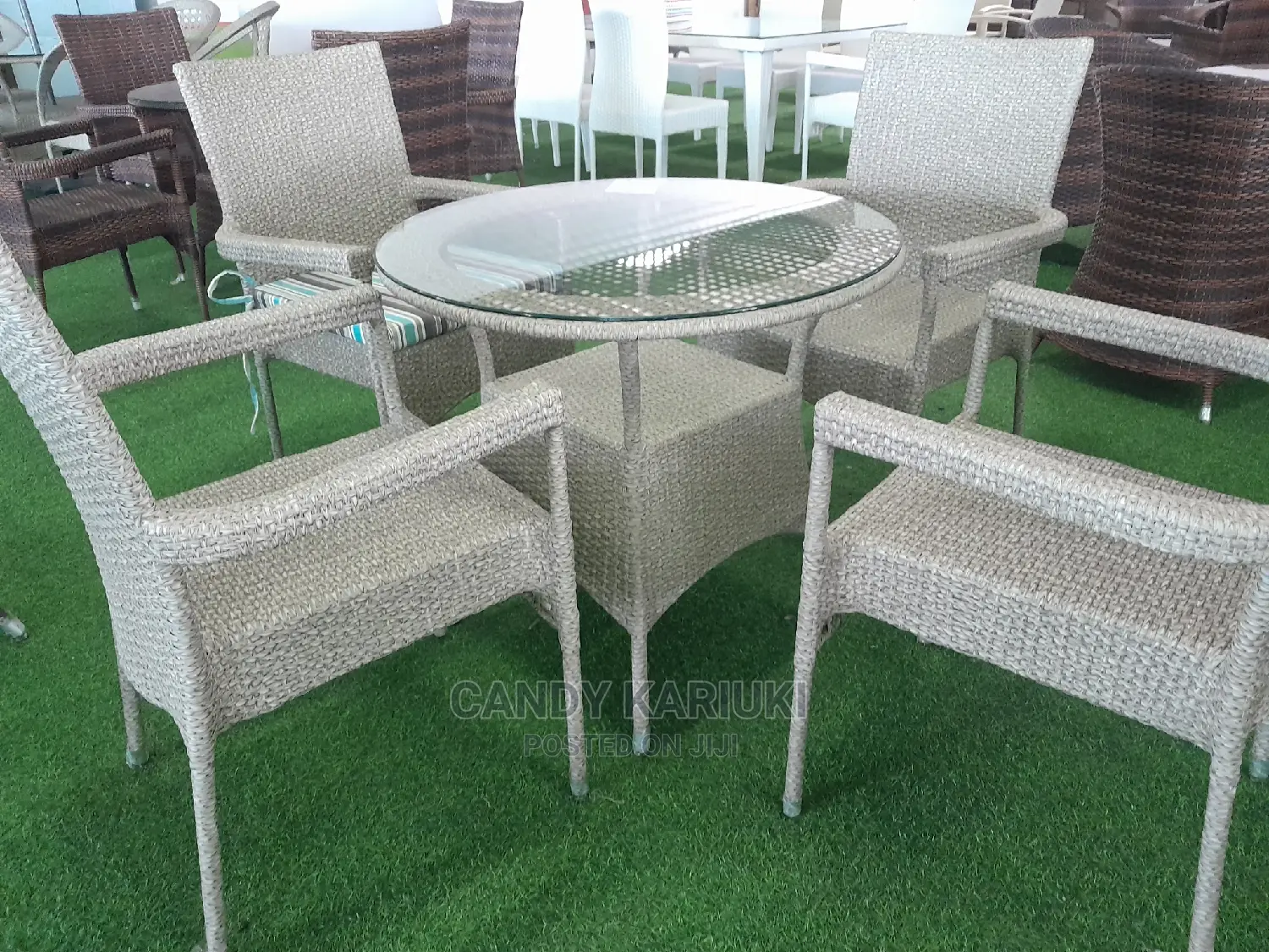 Spacious 4 Seater Outdoor Set