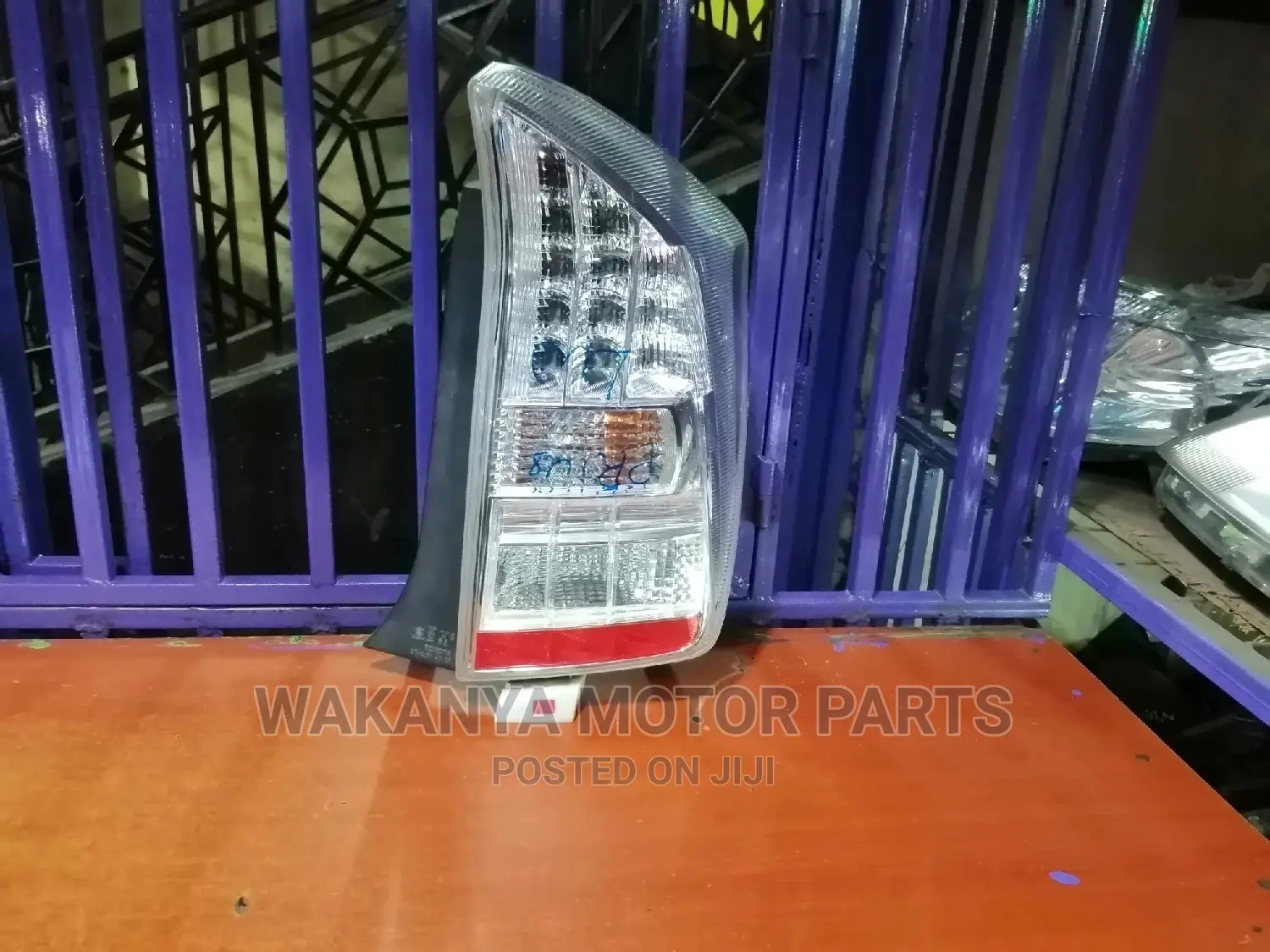 Toyota Prius 2010 Tail Lamp, Ex Japan Original Motor Parts