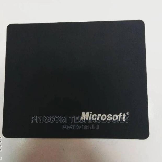 Microsoft Waterproof Ultra Smooth Mousepad, Laptop Mouse Pad - thumbnail 3
