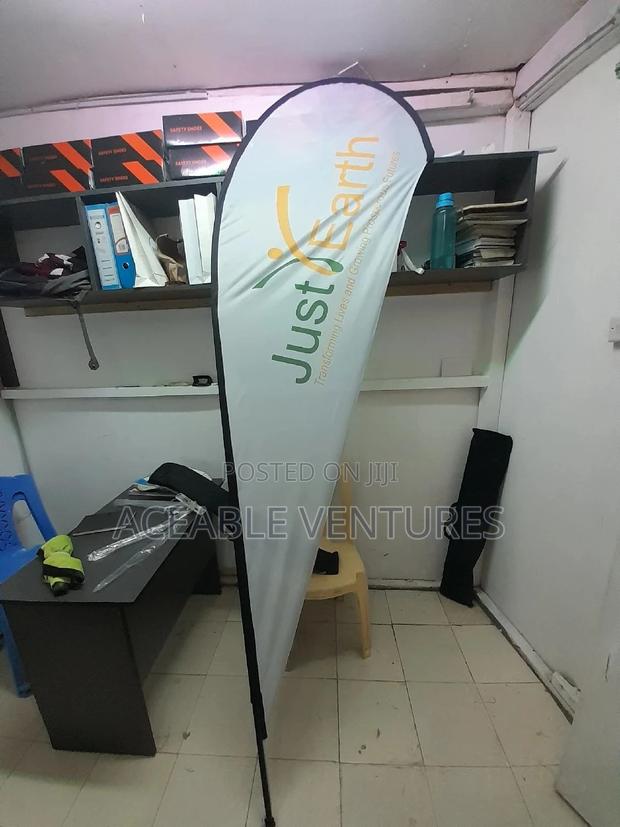 3.5 Metre Teardrop Flags/Banners