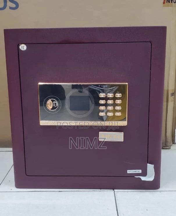 Medium Size Mini Safe Box