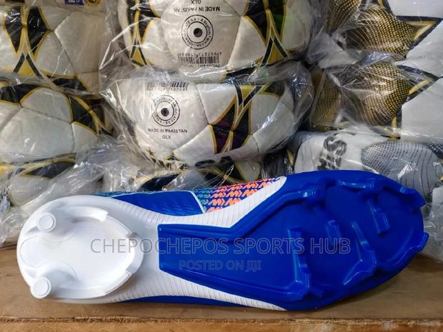Original Blue Nike Boots - thumbnail 3