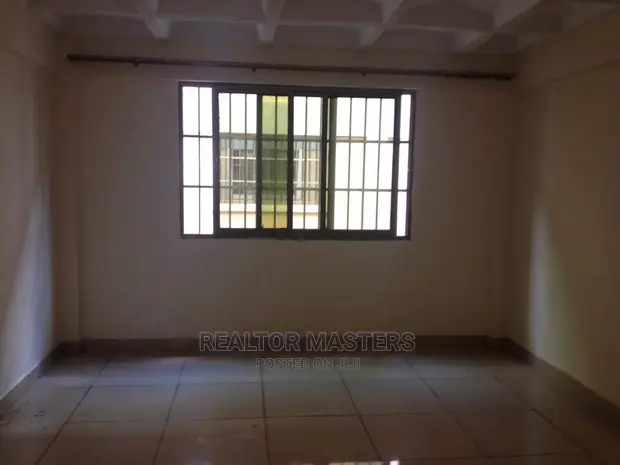 1bdrm Apartment in Catan, Race Course for rent