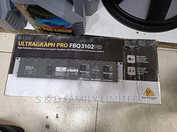 Behringer Ultragraph Pro Equalizer - thumbnail 3
