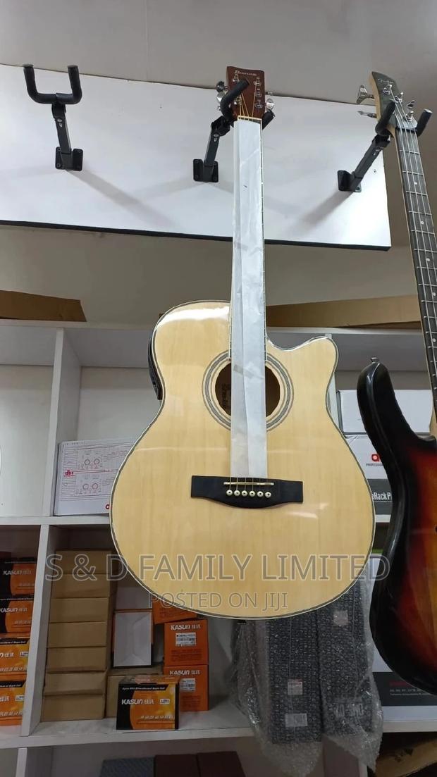 Semi Acoustic Size 40 - thumbnail 4