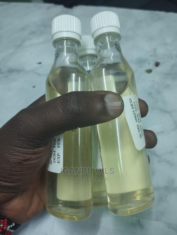 CASTOR Seed Oil (100ml) Toxic Free - main view