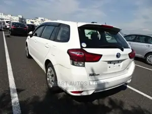 Toyota Corolla Fielder 2016 White