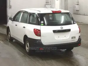 Nissan Advan 2016 White