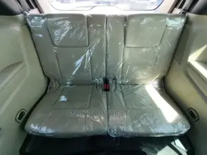 Ford Everest 2016 White