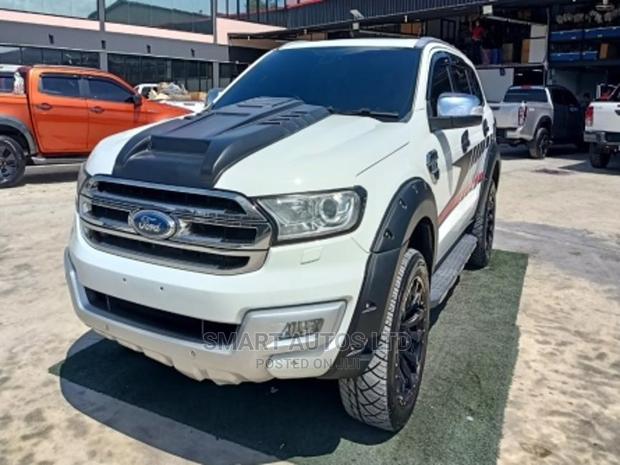 Ford Everest 2016 White - thumbnail 17