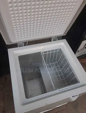 Premier Chest Freezer 100L Freestanding