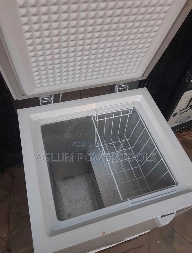 Premier Chest Freezer 100L Freestanding - thumbnail 2