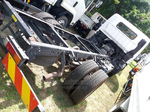 Mistubishi Fuso Long Chassis
