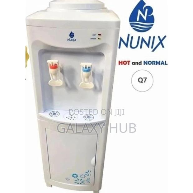 Dispenser Hot and Normal Q7