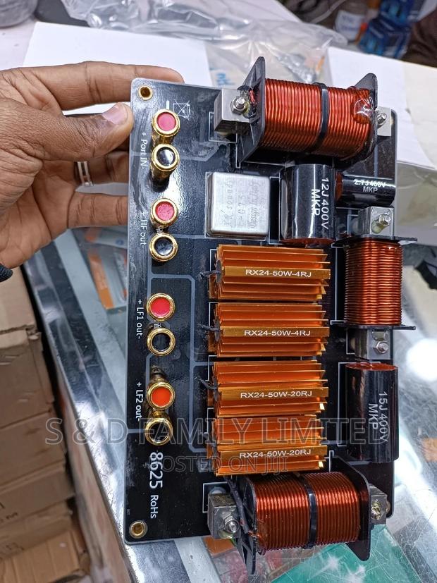 3 Way Speaker Crossover 8625