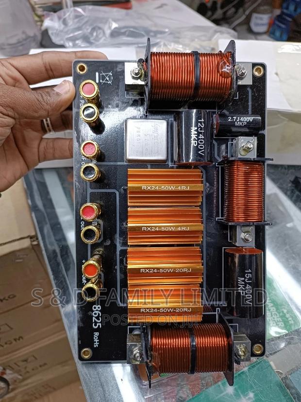 3 Way Speaker Crossover 8625 - thumbnail 3