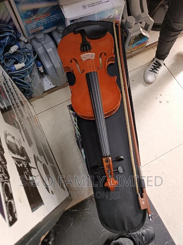 Mapple Leaf 4/4 Violin - main view