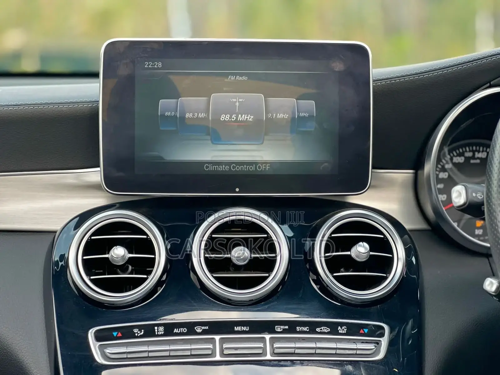 Mercedes-Benz GLC-Class 2016 Black
