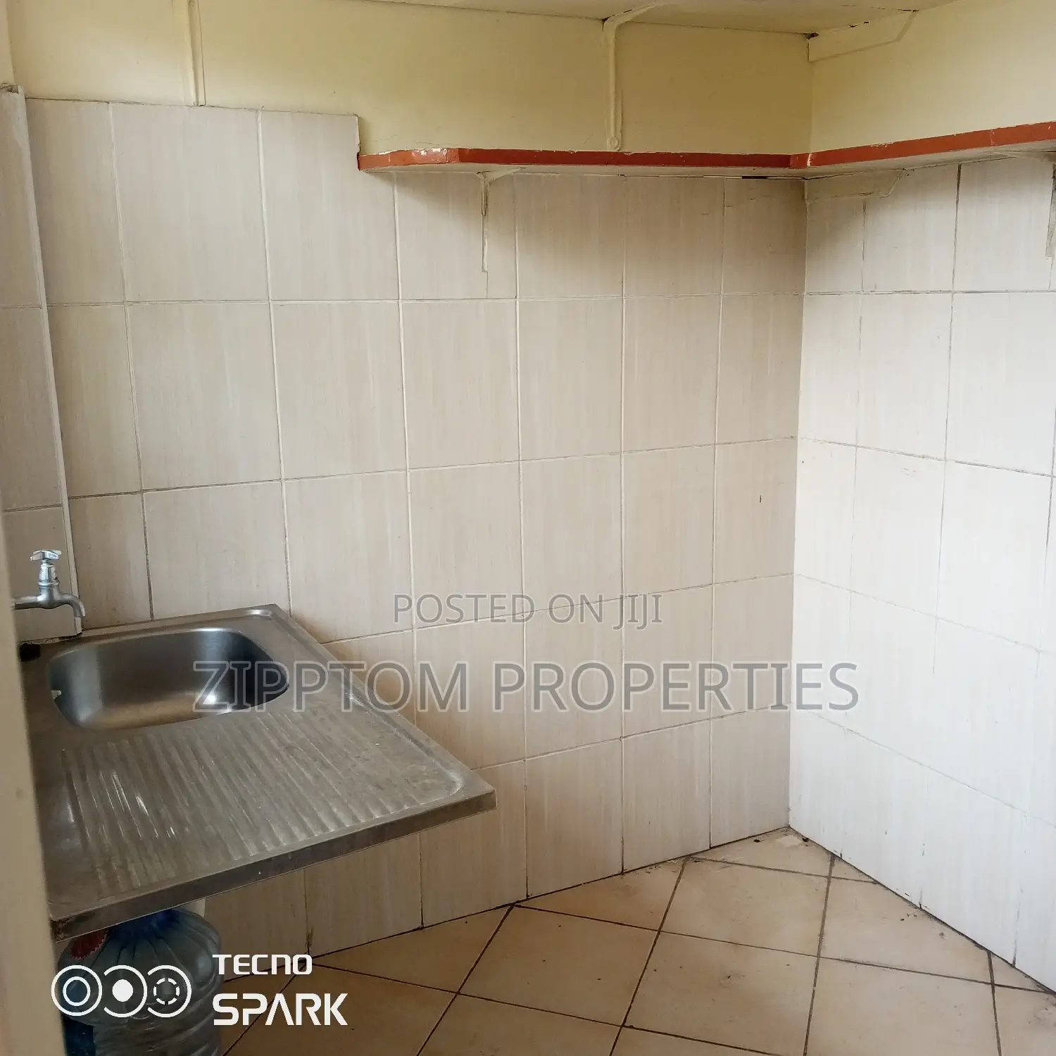 Studio Apartment in Nairobi West for rent