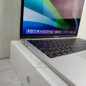 Laptop Apple MacBook Pro 2020 M1 16GB Apple M1 Pro SSD 256GB