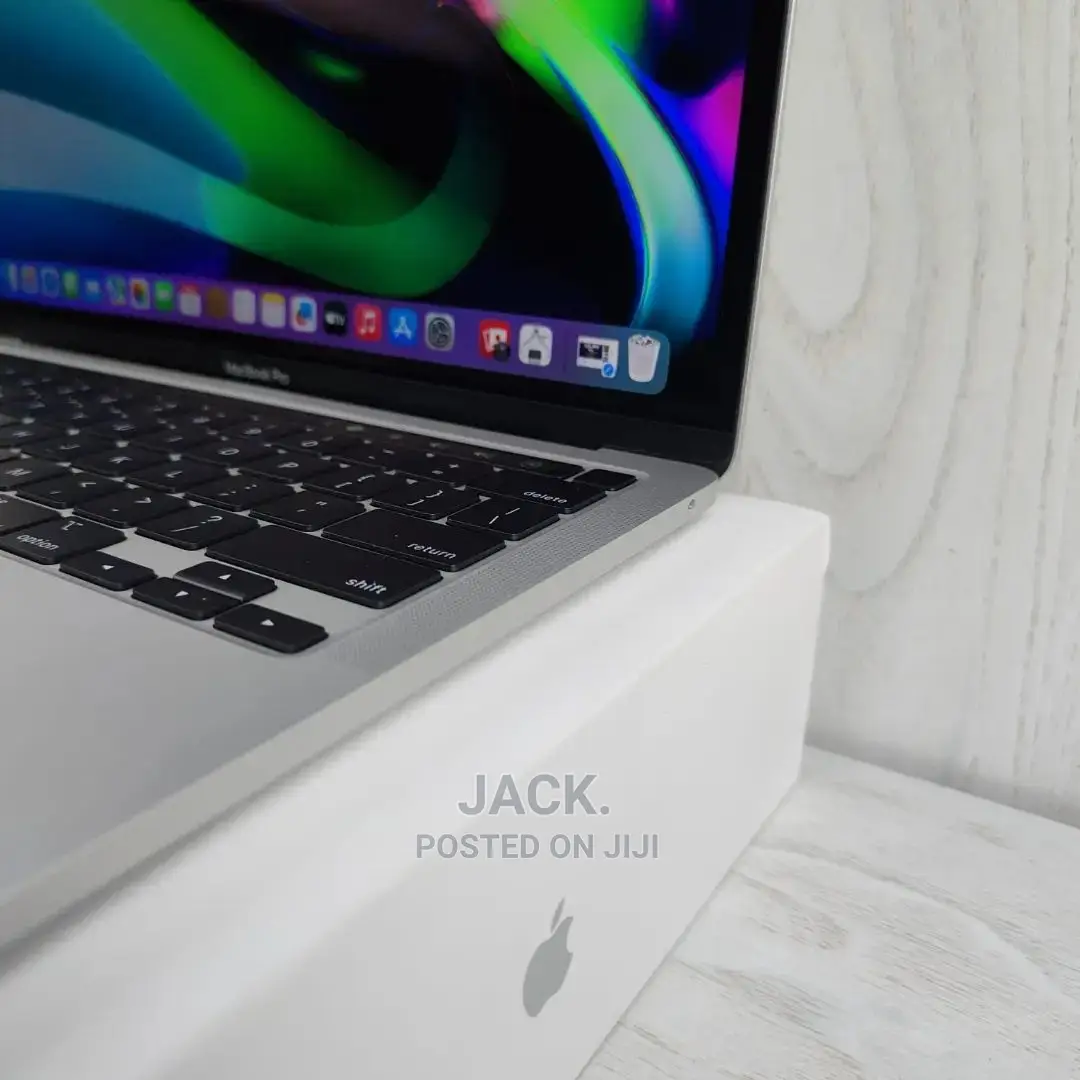 Laptop Apple MacBook Pro 2020 M1 16GB Apple M1 Pro SSD 256GB